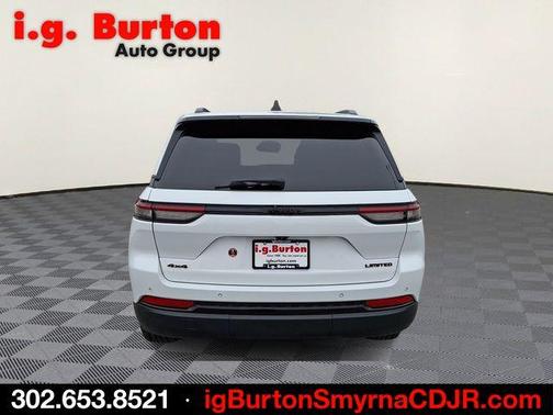 Bright White Clearcoat 2023 Jeep Grand Cherokee Limited