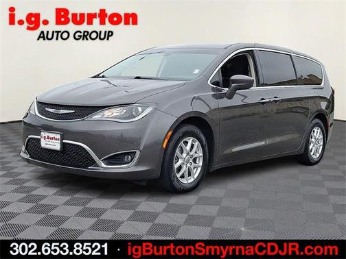2020 Chrysler Pacifica Touring