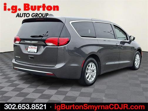 2020 Chrysler Pacifica Touring