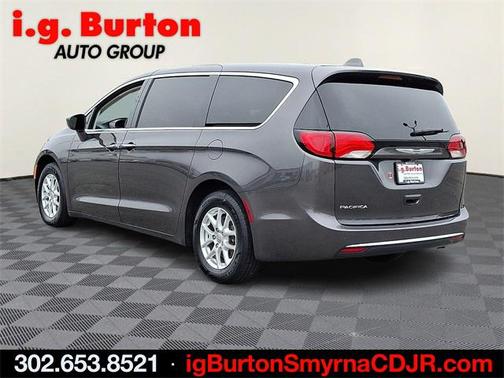 2020 Chrysler Pacifica Touring