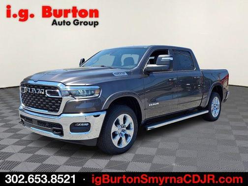 Granite Crystal Clearcoat Metallic 2026 RAM 1500 Big Horn/Lone Star