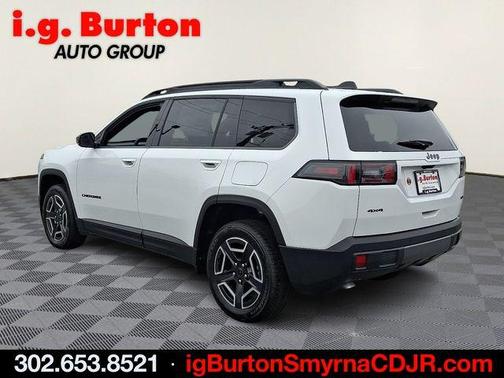 Bright White Clearcoat 2026 Jeep Cherokee LAREDO/LIMITED