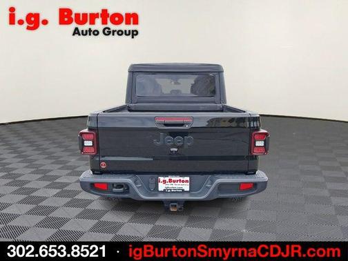 Black Clearcoat 2021 Jeep Gladiator Sport