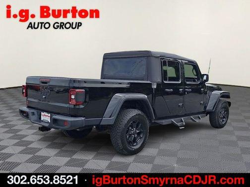 Black Clearcoat 2021 Jeep Gladiator Sport