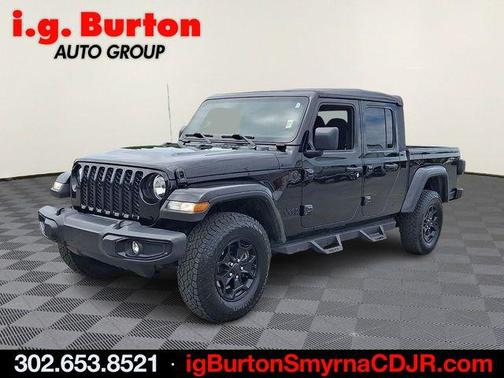 Black Clearcoat 2021 Jeep Gladiator Sport