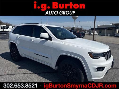 2022 Jeep Grand Cherokee Laredo