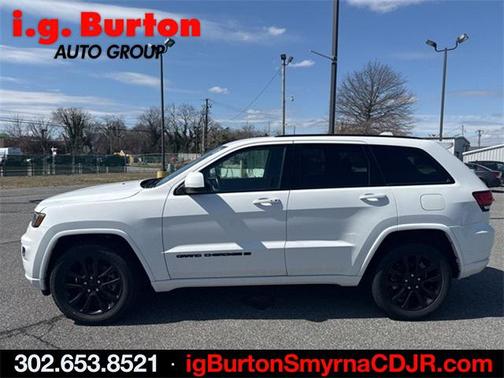 2022 Jeep Grand Cherokee Laredo