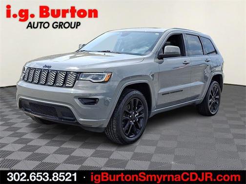2022 Jeep Grand Cherokee Laredo