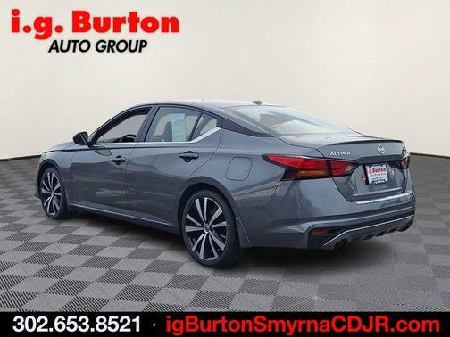 2022 Nissan Altima 2.5 SR