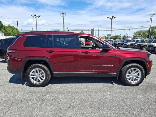 Velvet Red Pearlcoat 2026 Jeep Grand Cherokee L Laredo
