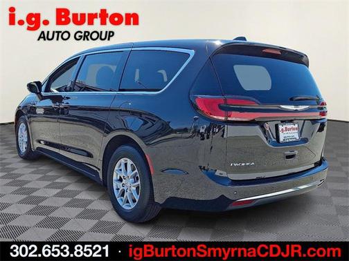 2026 Chrysler Pacifica L