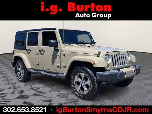 Gobi Clearcoat 2017 Jeep Wrangler Unlimited Sahara