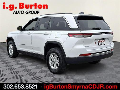 2024 Jeep Grand Cherokee Laredo