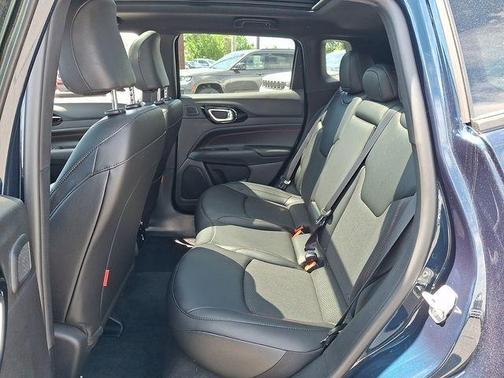 Fathom Blue Pearlcoat 2026 Jeep Compass Trailhawk