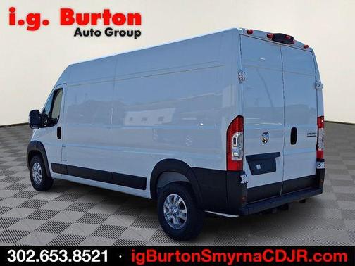 Bright White Clearcoat 2026 RAM ProMaster 2500 High Roof