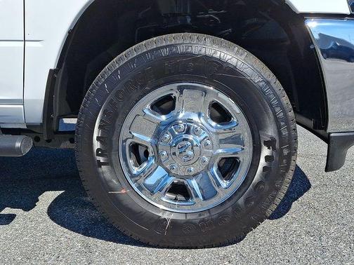 Bright White Clearcoat 2026 RAM 2500 Tradesman