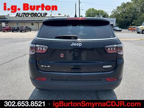 2022 Jeep Compass Latitude Lux