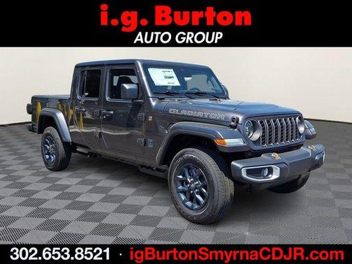 Granite Crystal Clearcoat Metallic 2026 Jeep Gladiator 85th Anniversary Edition