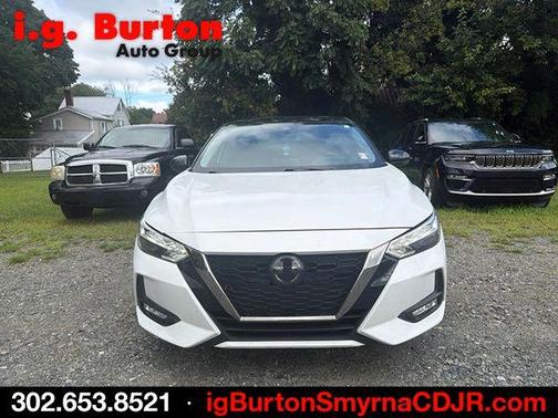 White 2021 Nissan Sentra SR
