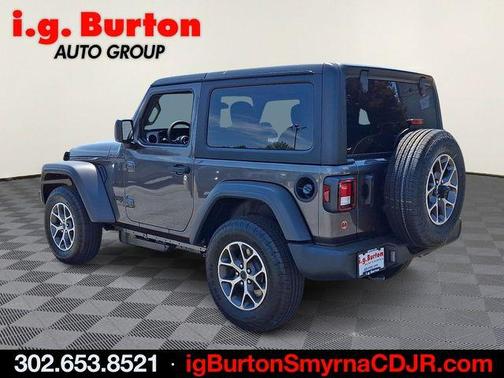 Granite Crystal Clearcoat Metallic 2026 Jeep Wrangler Sport