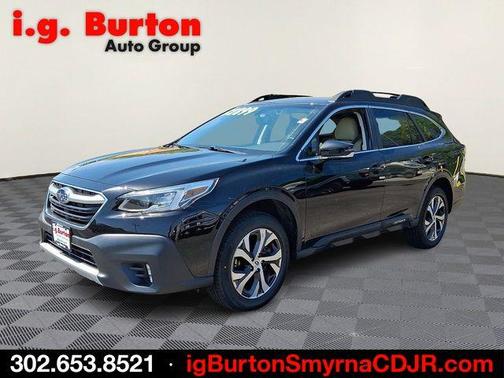 Crystal Black Silica 2022 Subaru Outback Limited