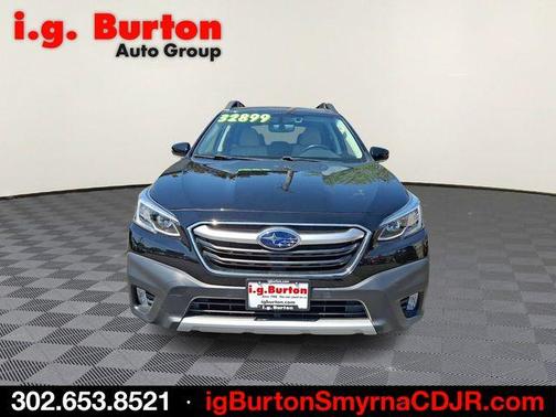 Crystal Black Silica 2022 Subaru Outback Limited