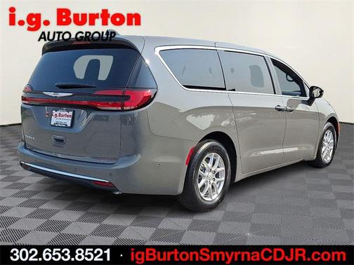 2025 Chrysler Pacifica L