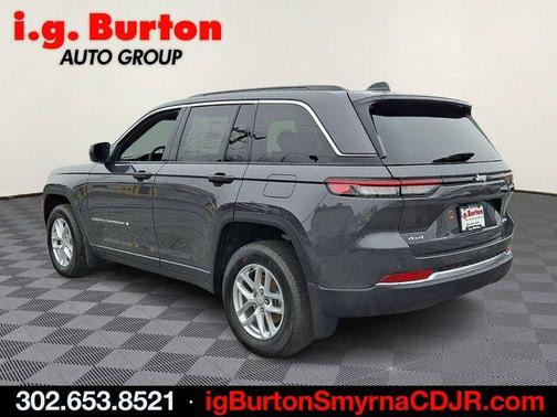 2026 Jeep Grand Cherokee Laredo