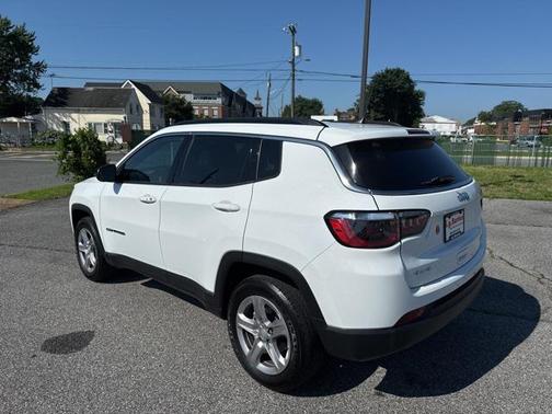2023 Jeep Compass Latitude