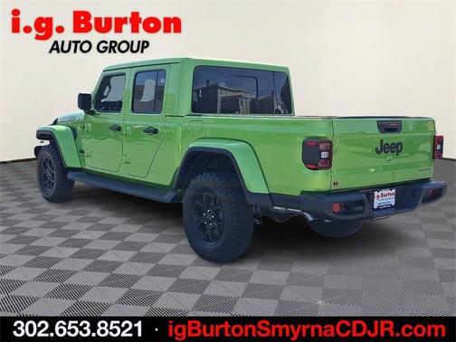 2025 Jeep Gladiator Sport