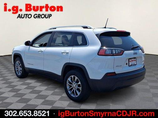 Bright White Clearcoat 2019 Jeep Cherokee Latitude Plus