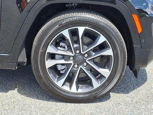 2025 Jeep Grand Cherokee L Overland