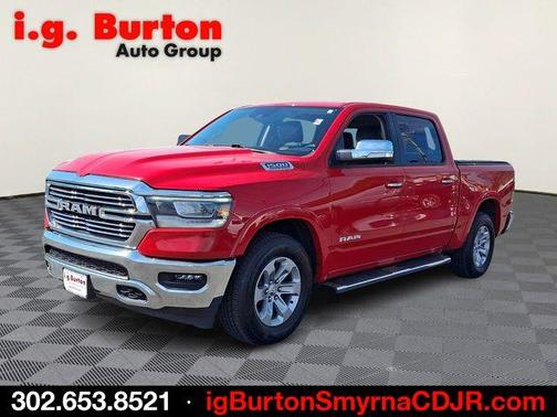 Flame Red Clearcoat 2022 RAM 1500 Laramie