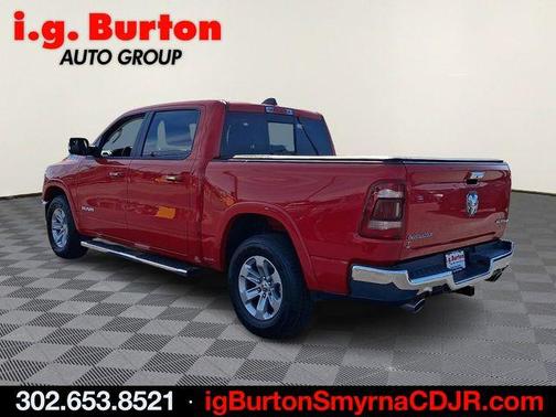 Flame Red Clearcoat 2022 RAM 1500 Laramie