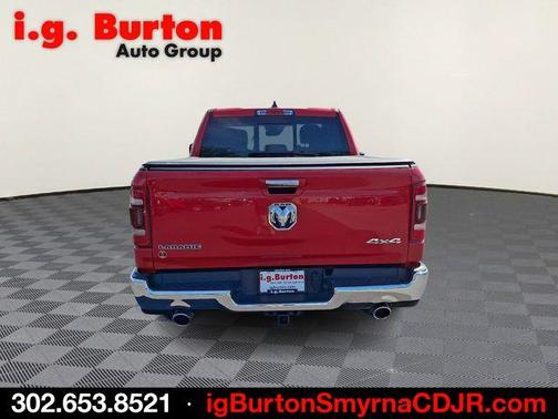 Flame Red Clearcoat 2022 RAM 1500 Laramie