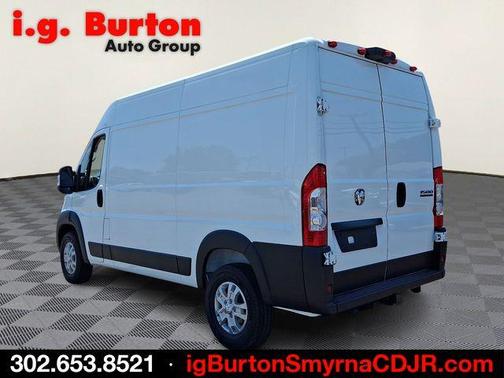Bright White Clearcoat 2026 RAM ProMaster 1500 Base