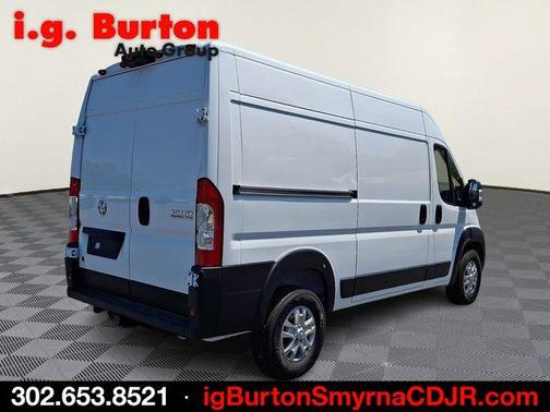 Bright White Clearcoat 2026 RAM ProMaster 1500 Base