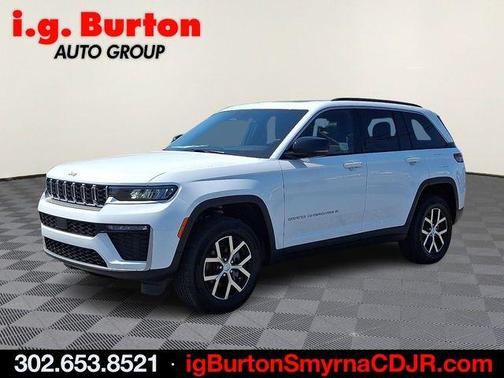 Bright White Clearcoat 2026 Jeep Grand Cherokee Limited