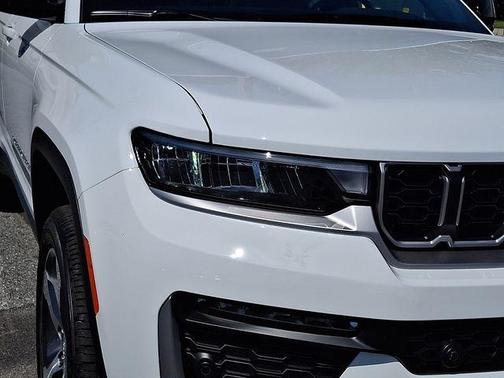 Bright White Clearcoat 2026 Jeep Grand Cherokee L Limited