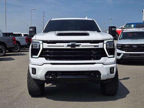Summit White 2024 Chevrolet Silverado 2500 LTZ