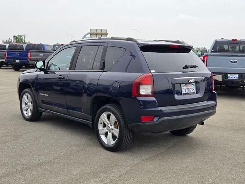 True Blue Pearlcoat 2016 Jeep Compass Sport