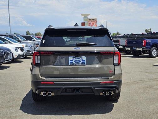 Gray 2026 Ford Explorer ST