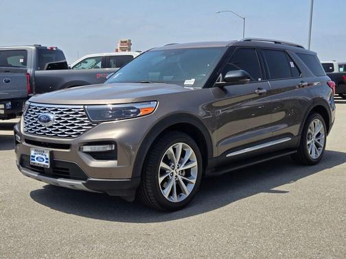 Stone Gray Metallic 2021 Ford Explorer Platinum