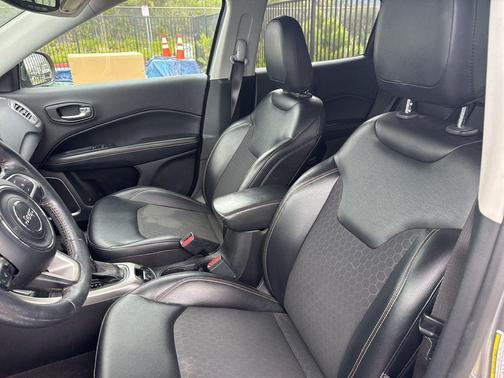 Billet Silver Metallic Clearcoat 2017 Jeep Compass Latitude