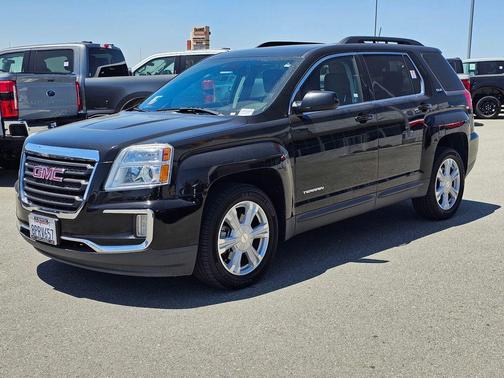 Onyx Black 2017 GMC Terrain SLE-2