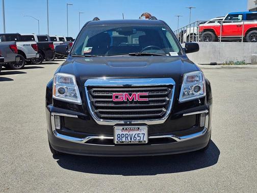 Onyx Black 2017 GMC Terrain SLE-2