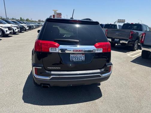 Onyx Black 2017 GMC Terrain SLE-2