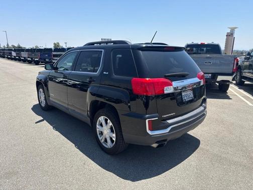 Onyx Black 2017 GMC Terrain SLE-2