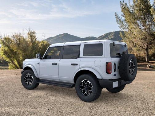 Oxford White 2026 Ford Bronco Outer Banks