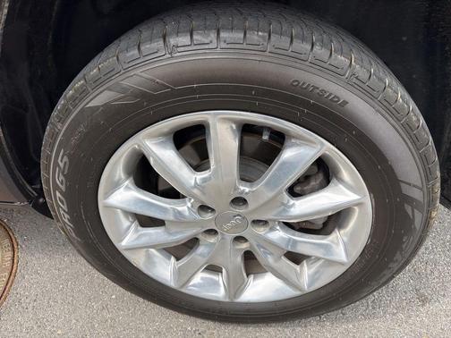 Summit White 2024 Chevrolet Silverado 2500 LTZ